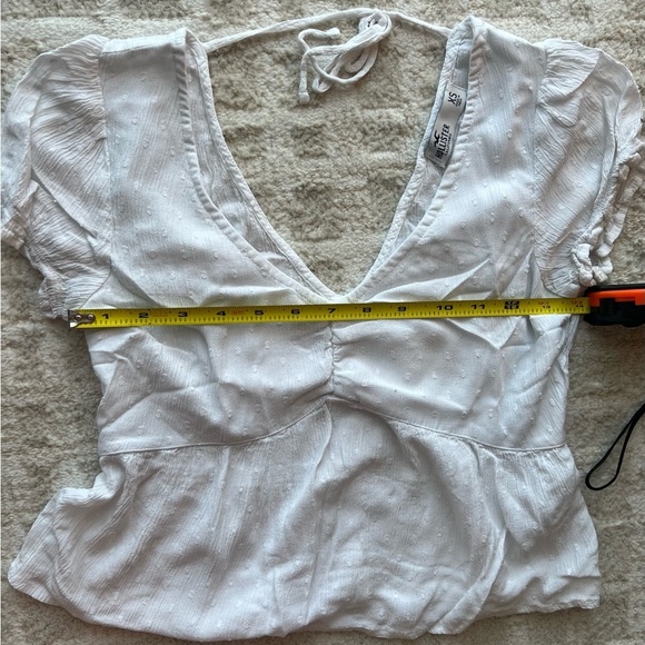 💥💥Hollister White Flutter Sleeve Peplum Blouse💥💥 - Picture 7 of 8